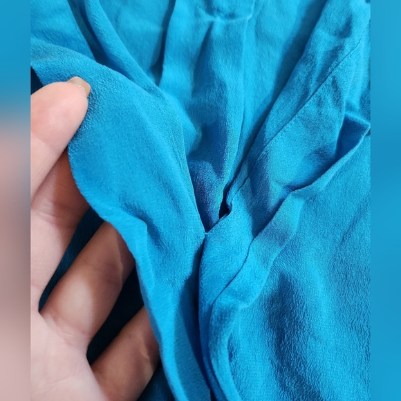 Alice + Olivia Vibrant Blue Tank Top - Picture 2 of 4